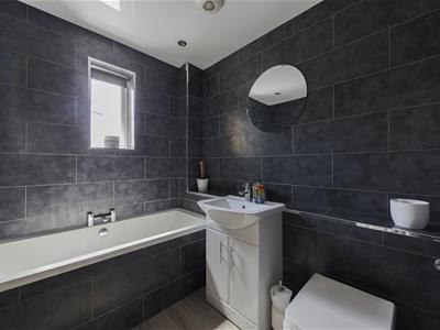 Picture 10
